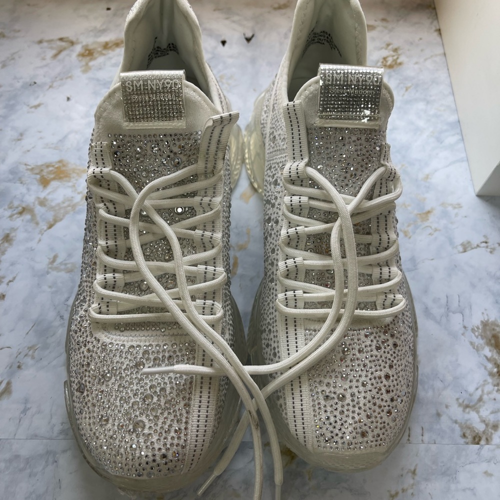 Steve Madden Maxima Sparkling White Sneakers *NEW*